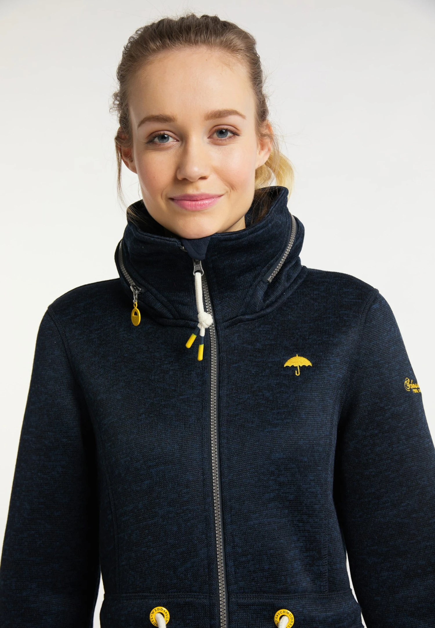 Schmuddelwedda Manteaux En Maille Manteau En Tricot Femme Bleu Foncé 5 Schmuddelwedda Manteaux En Maille Manteau En Tricot Femme Bleu Foncé – Image 4