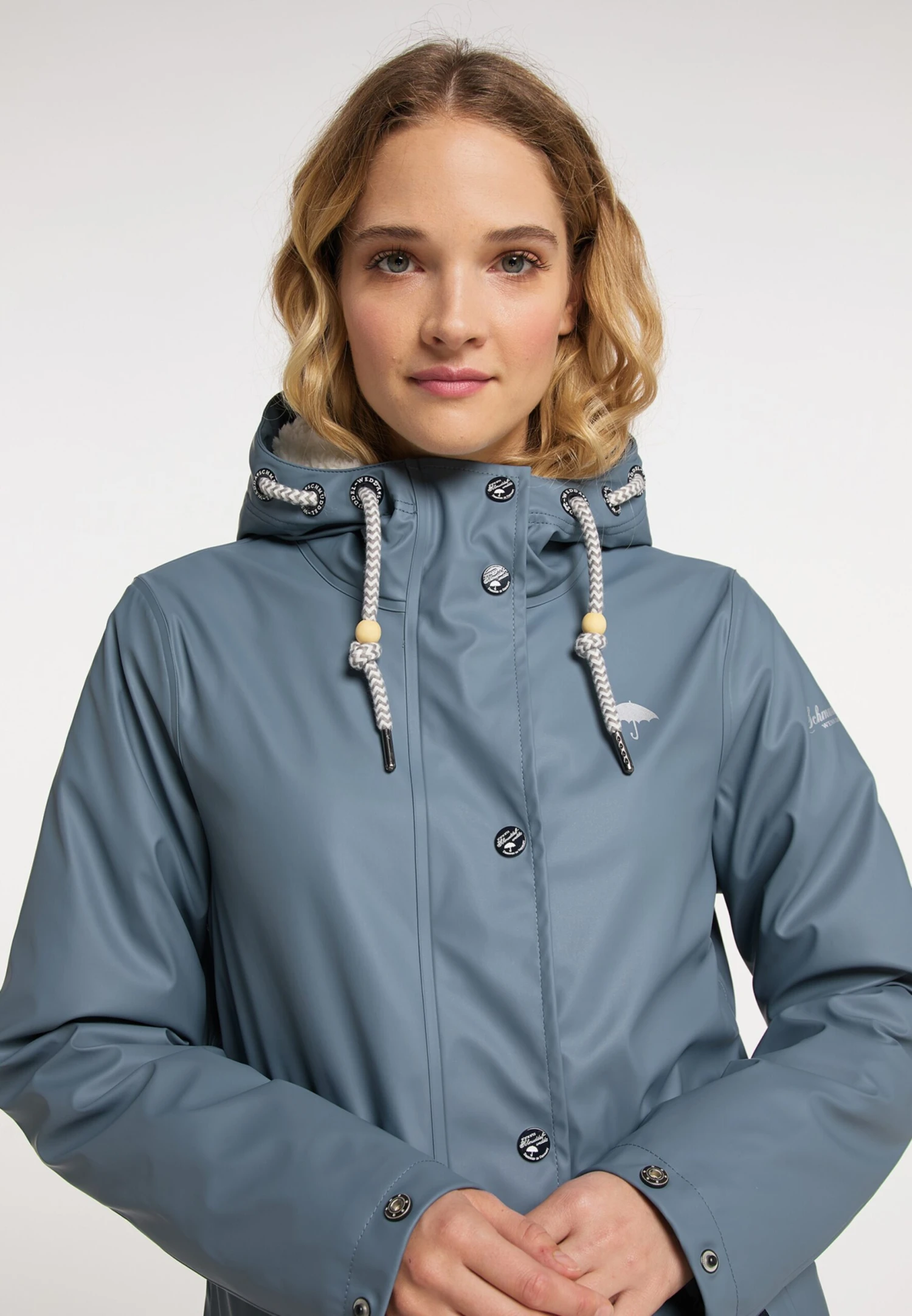 Schmuddelwedda Manteaux De Pluie Manteau Fonctionnel Femme Bleu Fumé 7 Schmuddelwedda Manteaux De Pluie Manteau Fonctionnel Femme Bleu Fumé – Image 5